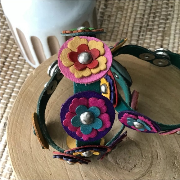 LAST 1! NEW 100% Leather Daisy Bracelet Handmade Mexico Boho 2-Snap Festival - Picture 2 of 12